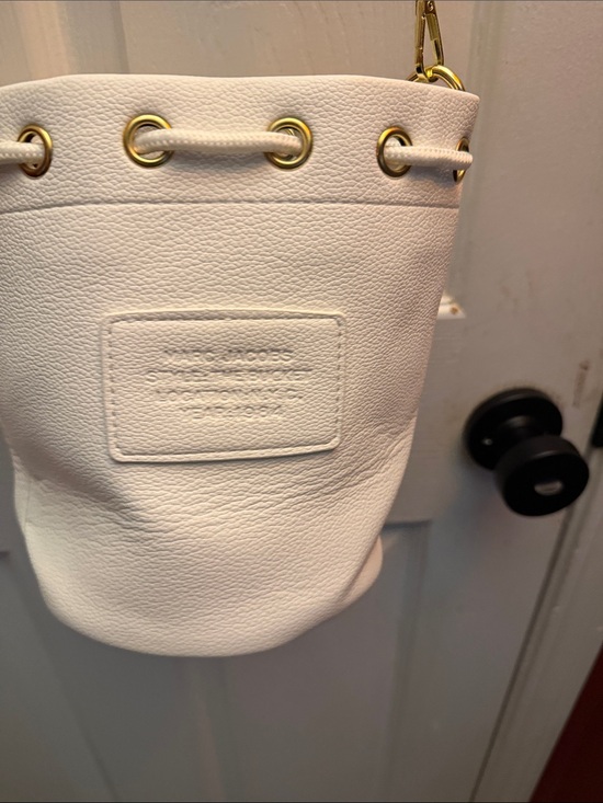 Source Unknown Handbags - White Marc Jacobs Style Bucket Bag